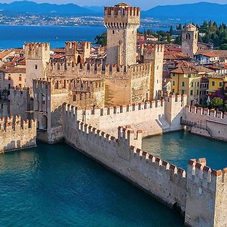 Paganini Suites And Apartments Sirmione Zewnętrze zdjęcie