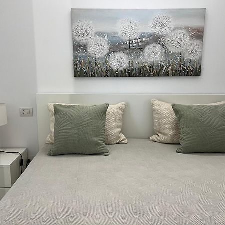 Paganini Suites And Apartments Sirmione Zewnętrze zdjęcie