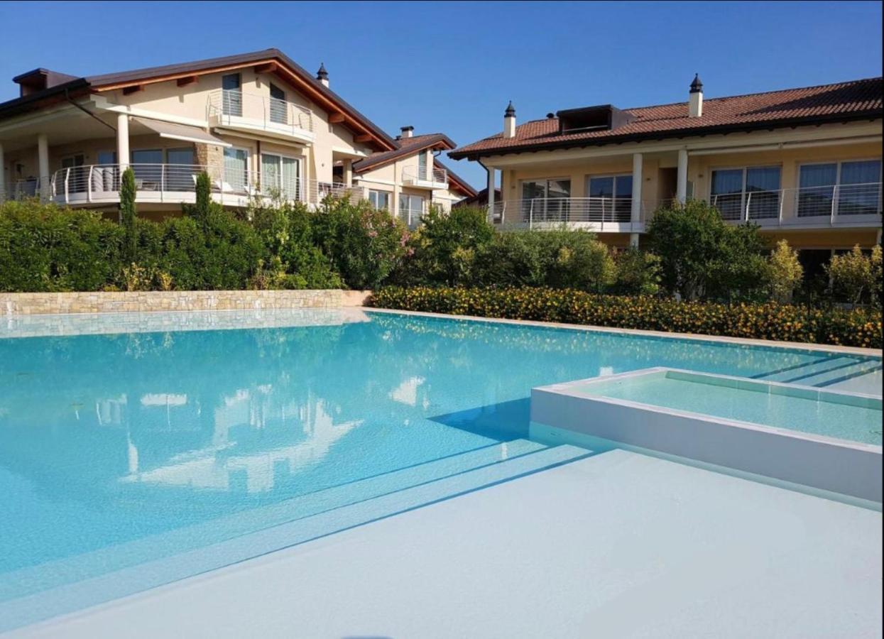 Paganini Suites And Apartments Sirmione Zewnętrze zdjęcie